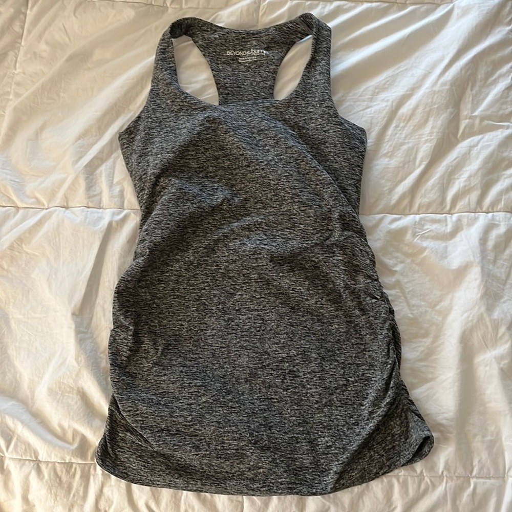 Beyond The Bump Beyond Yoga Racerback Tank with built-in bralette